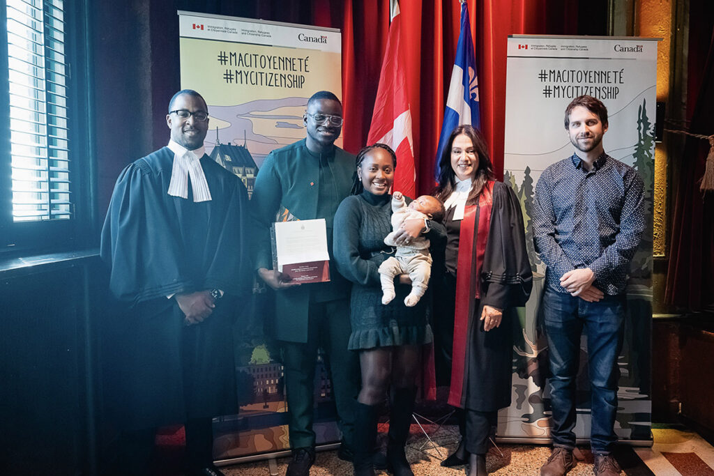 Enhanced citizenship ceremony at Cabaret Lion D'or, Montreal, QC